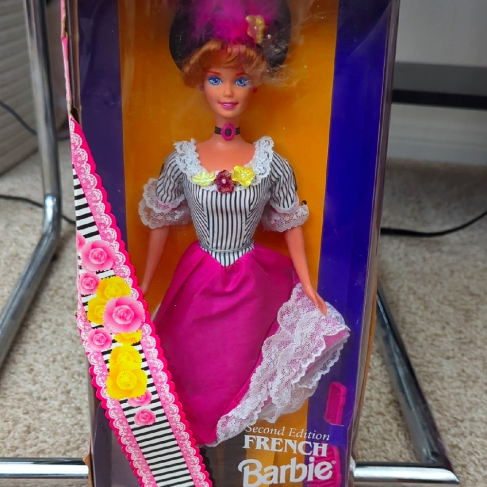 Barbie French Edition with Pink and Purple Accents